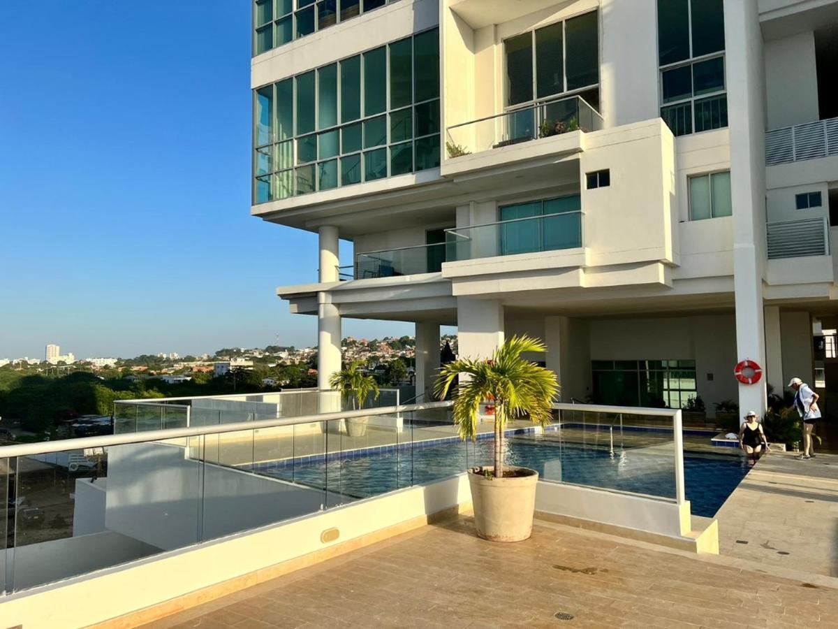 Apartamentos Cartagena Marbella Suite מראה חיצוני תמונה