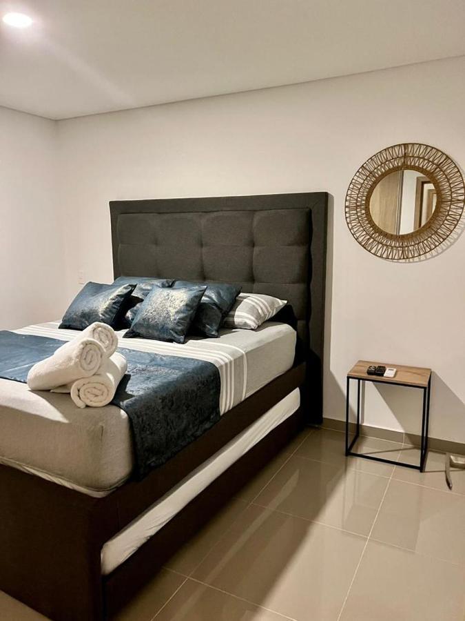 Apartamentos Cartagena Marbella Suite מראה חיצוני תמונה
