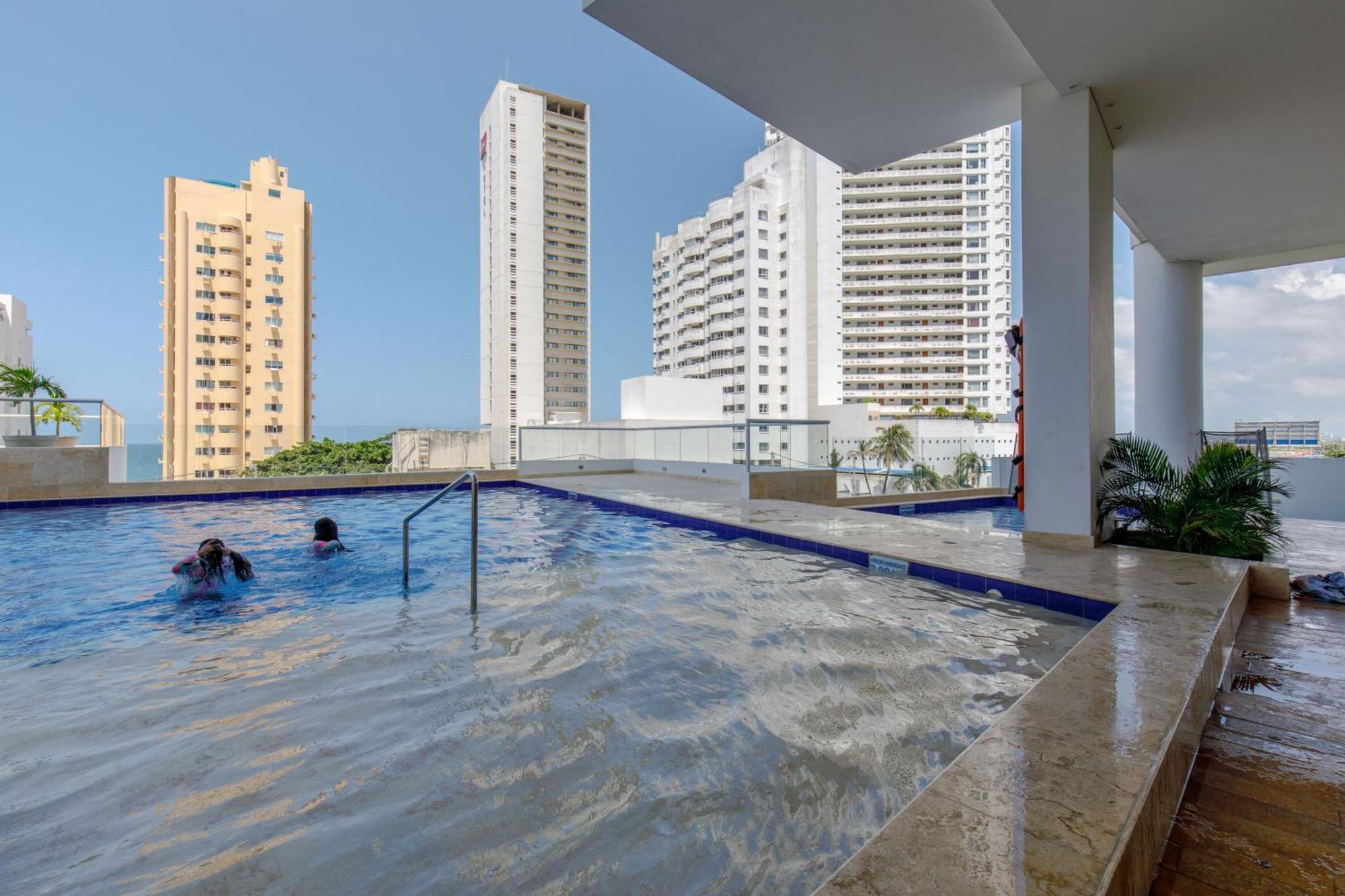 Apartamentos Cartagena Marbella Suite מראה חיצוני תמונה