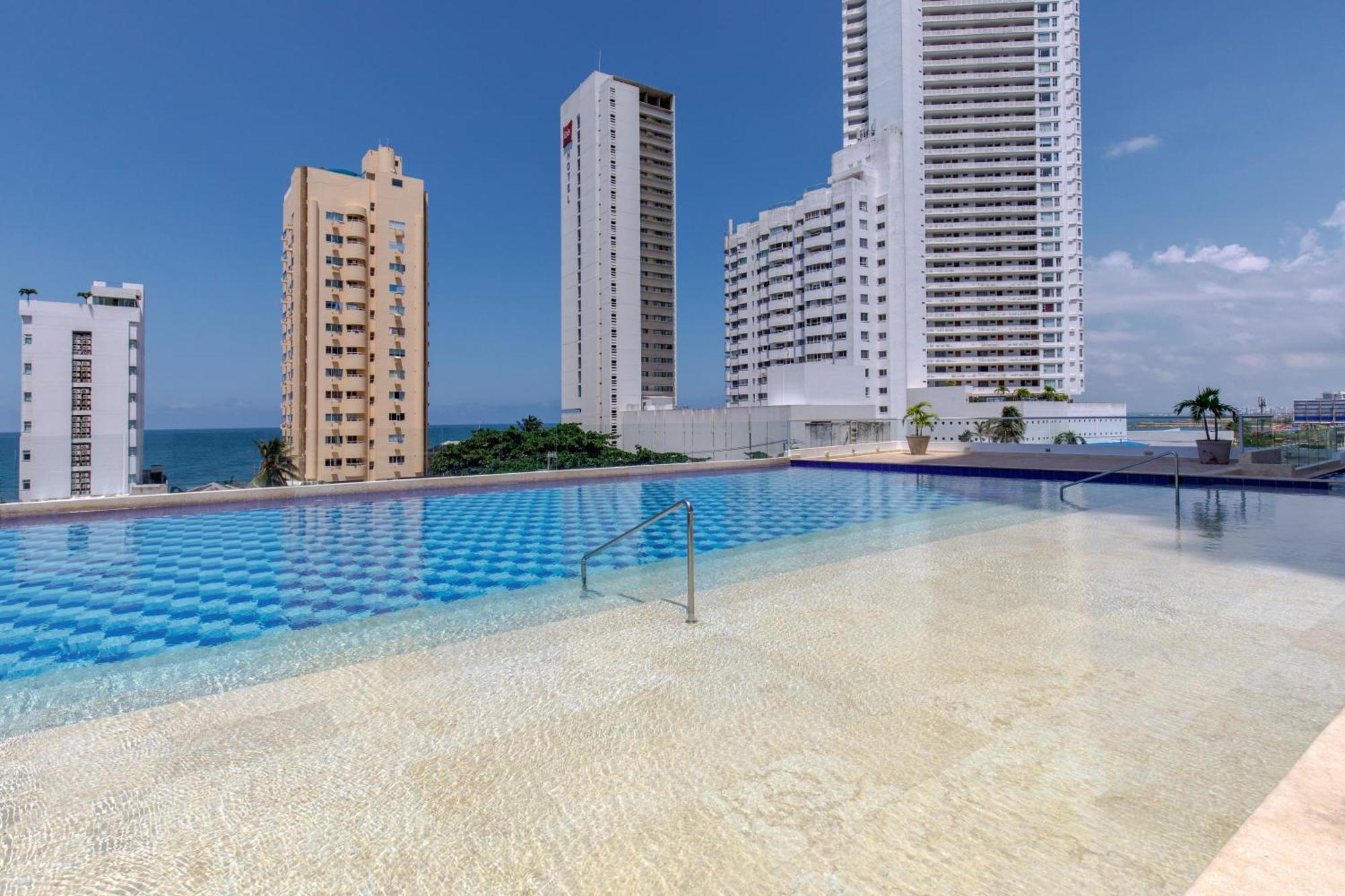 Apartamentos Cartagena Marbella Suite מראה חיצוני תמונה